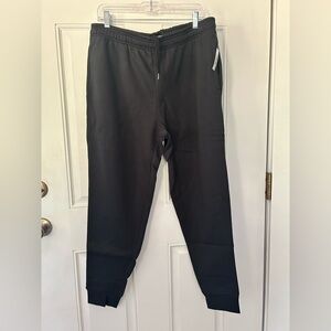 Amazon Essentials Men's Dark Joggers